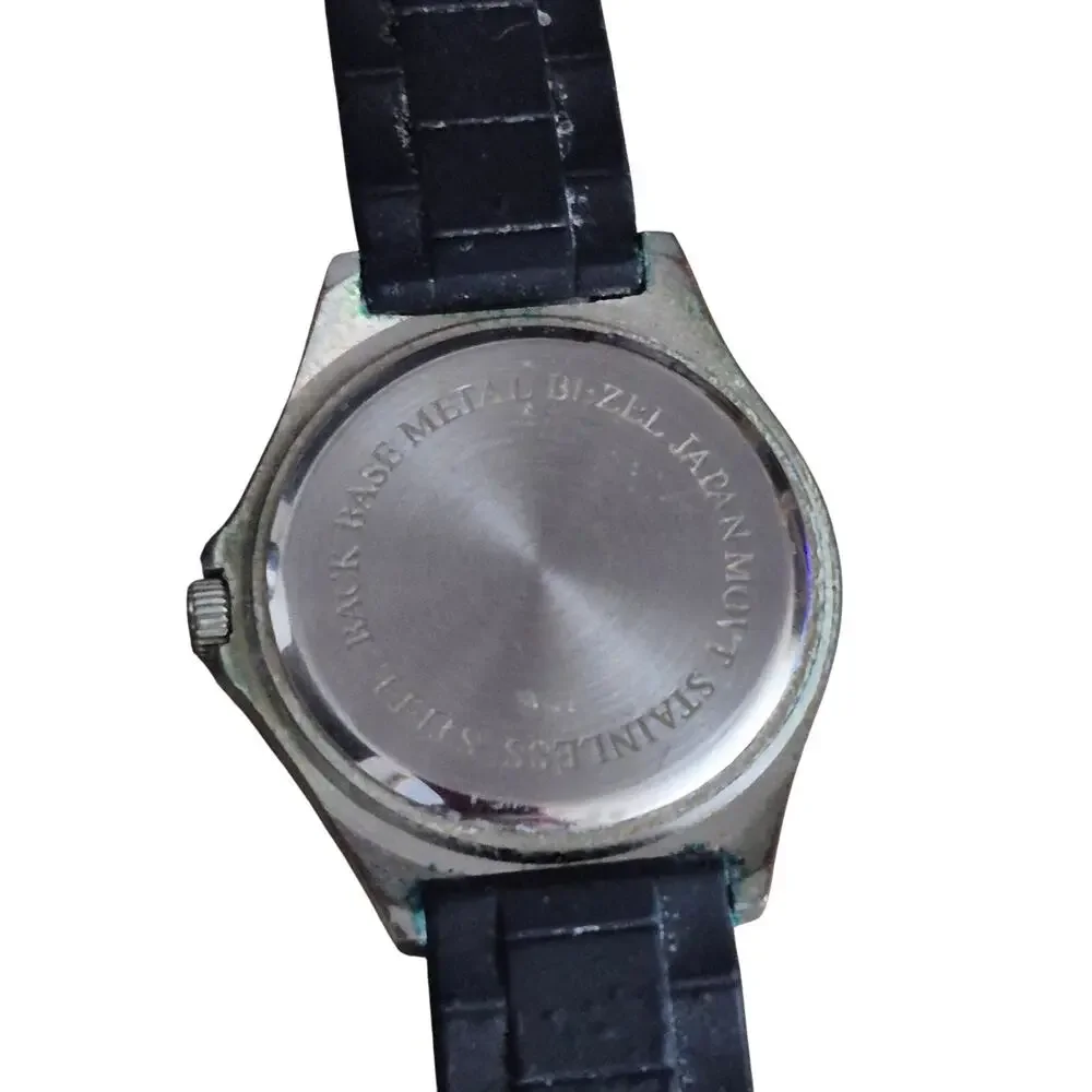 Quartz Wrist Watch Mens OS Black Silver White Sporty‎ Casual Analog Timepiece